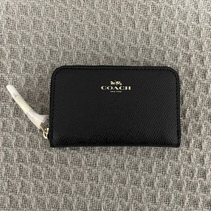 New Coach Small Zip Wallet
